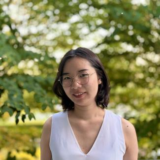 Eileen  Wang headshot