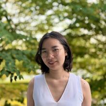 Eileen  Wang headshot